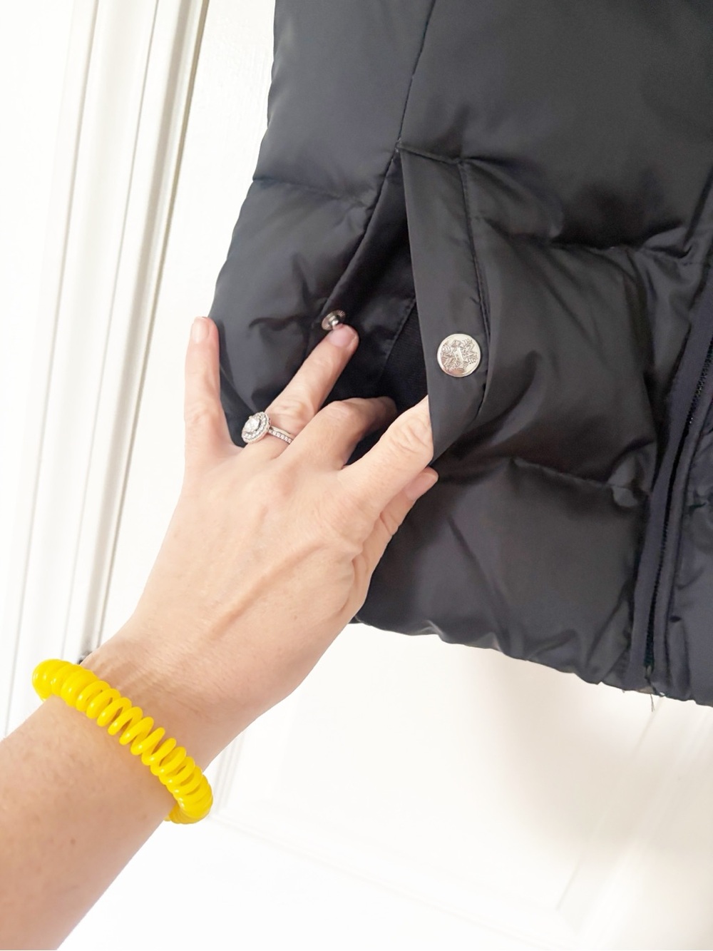 XS • Eddie Bauer women's Black Quilted Puffer Vest with Hood goose down - Picture 5 of 7